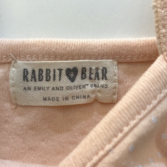 Rabbit Bear peaches summer outfit by Emily and Oliver size 3-6 months - Picture 5 of 7
